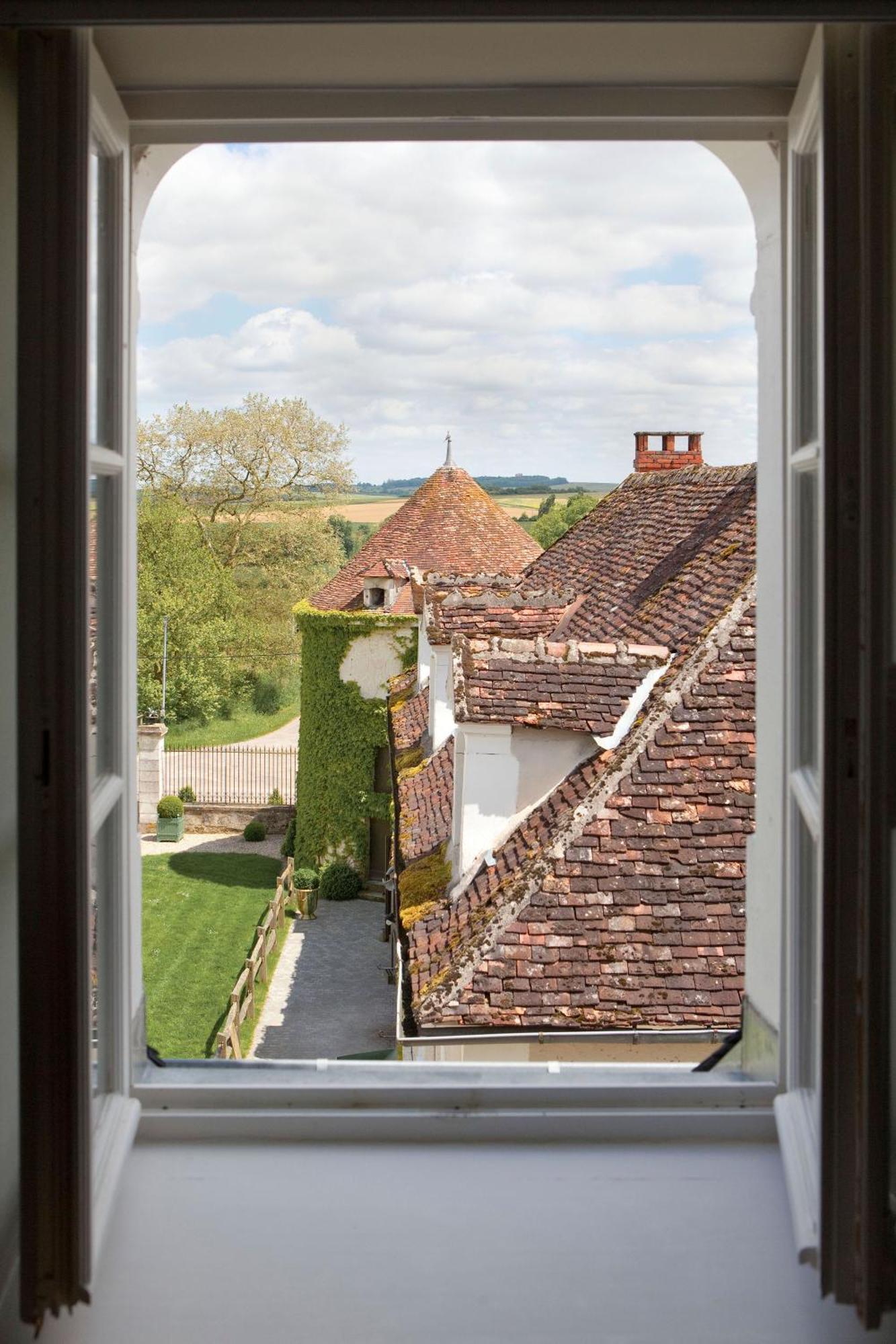 Chateau De La Resle - Design Hotels Montigny-la-Resle Oda fotoğraf